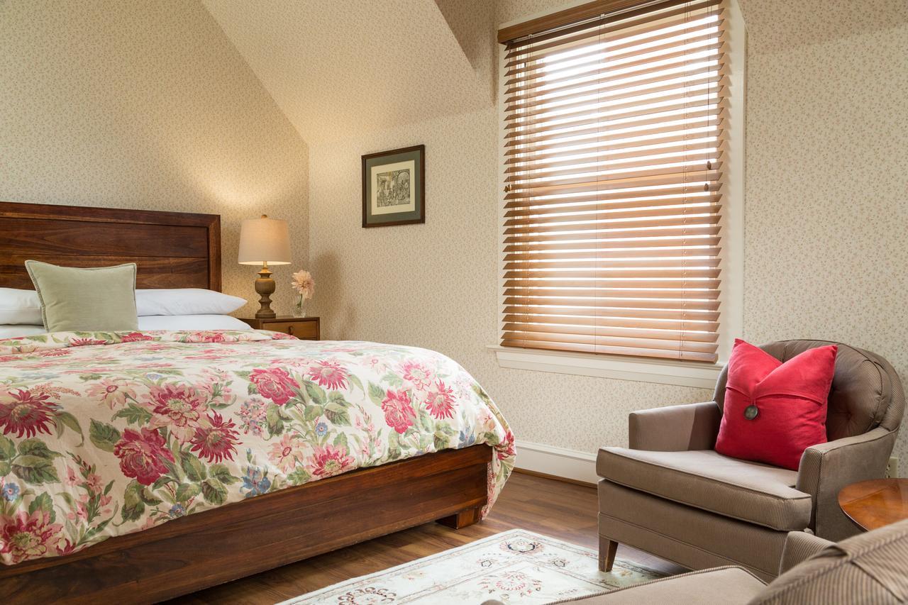 Cheshire Cat Inn & Cottages Santa Barbara Eksteriør billede