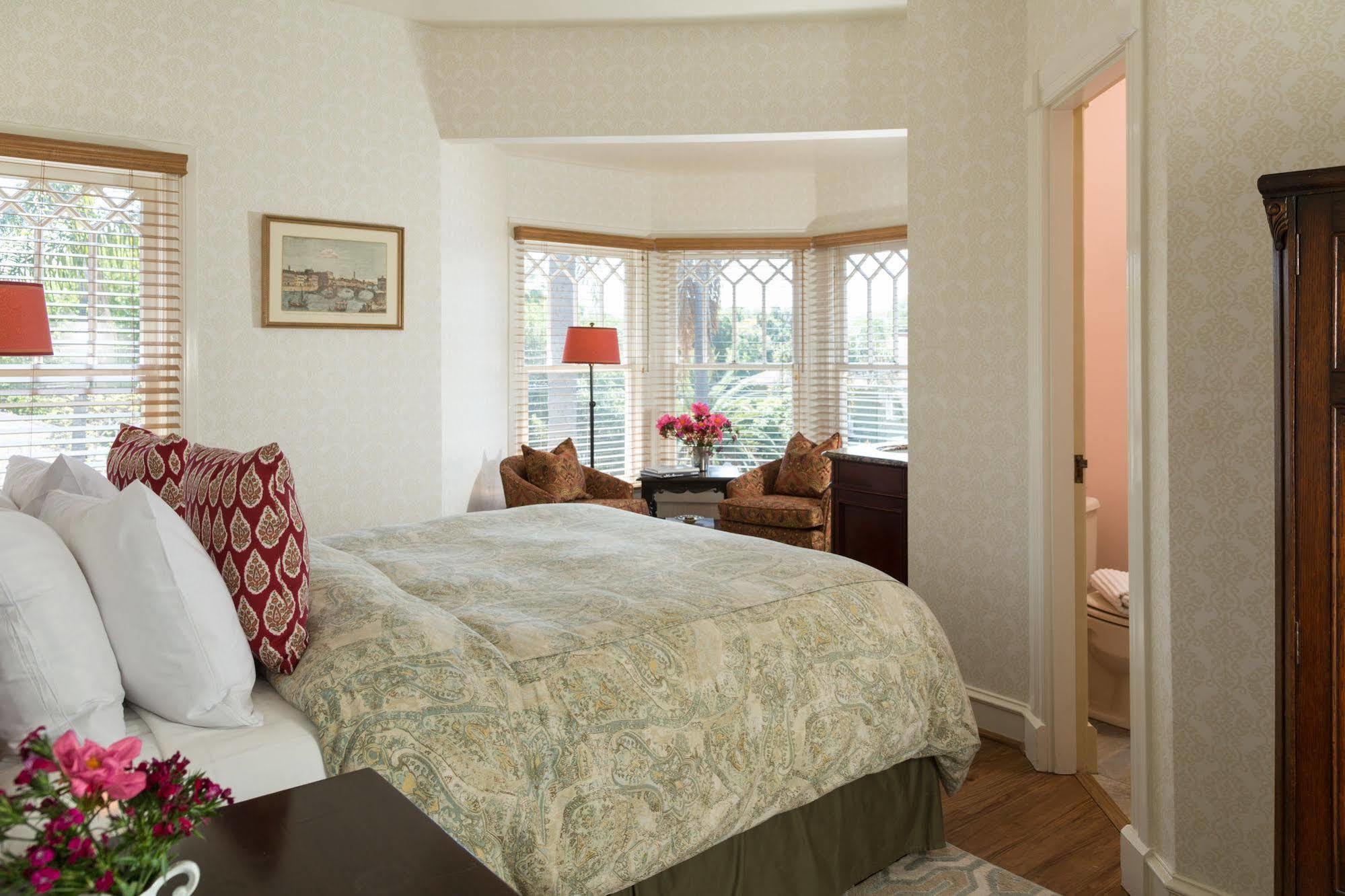 Cheshire Cat Inn & Cottages Santa Barbara Eksteriør billede