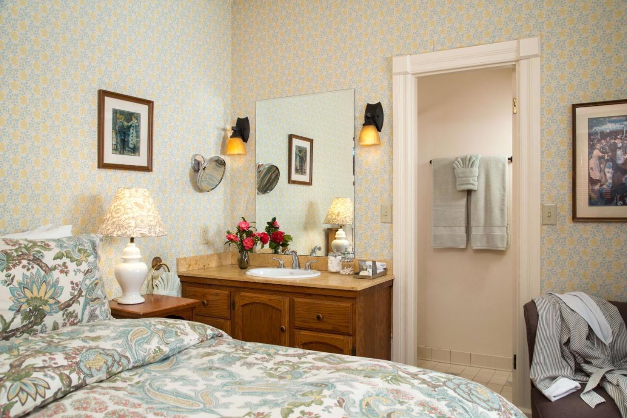 Cheshire Cat Inn & Cottages Santa Barbara Eksteriør billede
